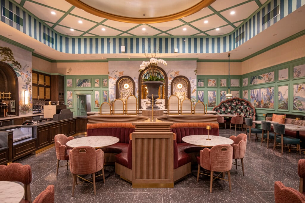 Café Alice at The Roosevelt New Orleans