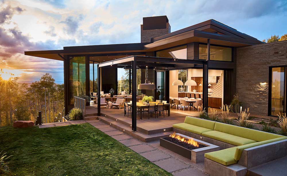 Outdoor Living Prominent