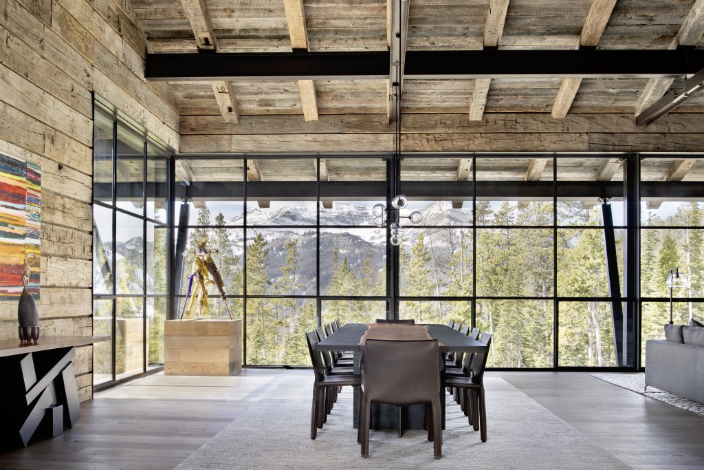Transparency in Architecture - Mountain Living