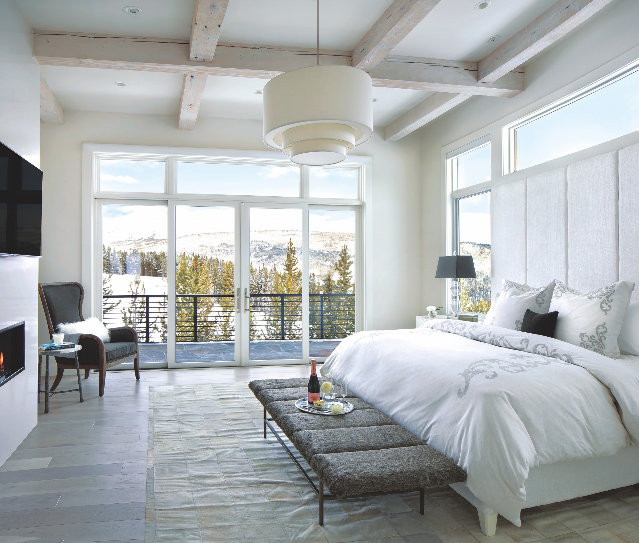 A Serene Montana Retreat Made for Aprés-Ski - Mountain Living