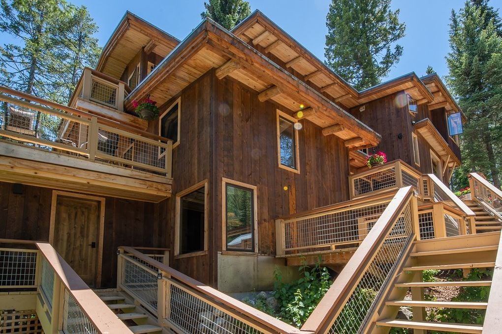 6 Amazing Treehouses  You Can Rent in 2022 Mountain Living 