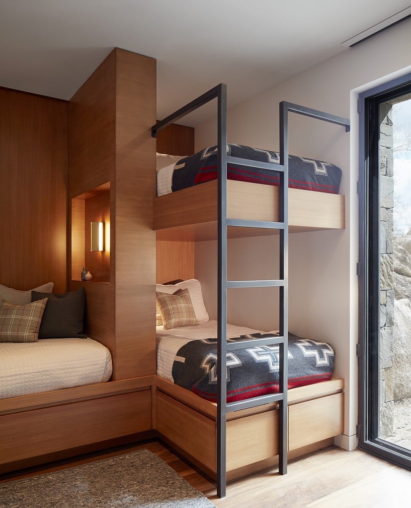 a-guide-to-statement-making-bunk-rooms-mountain-living