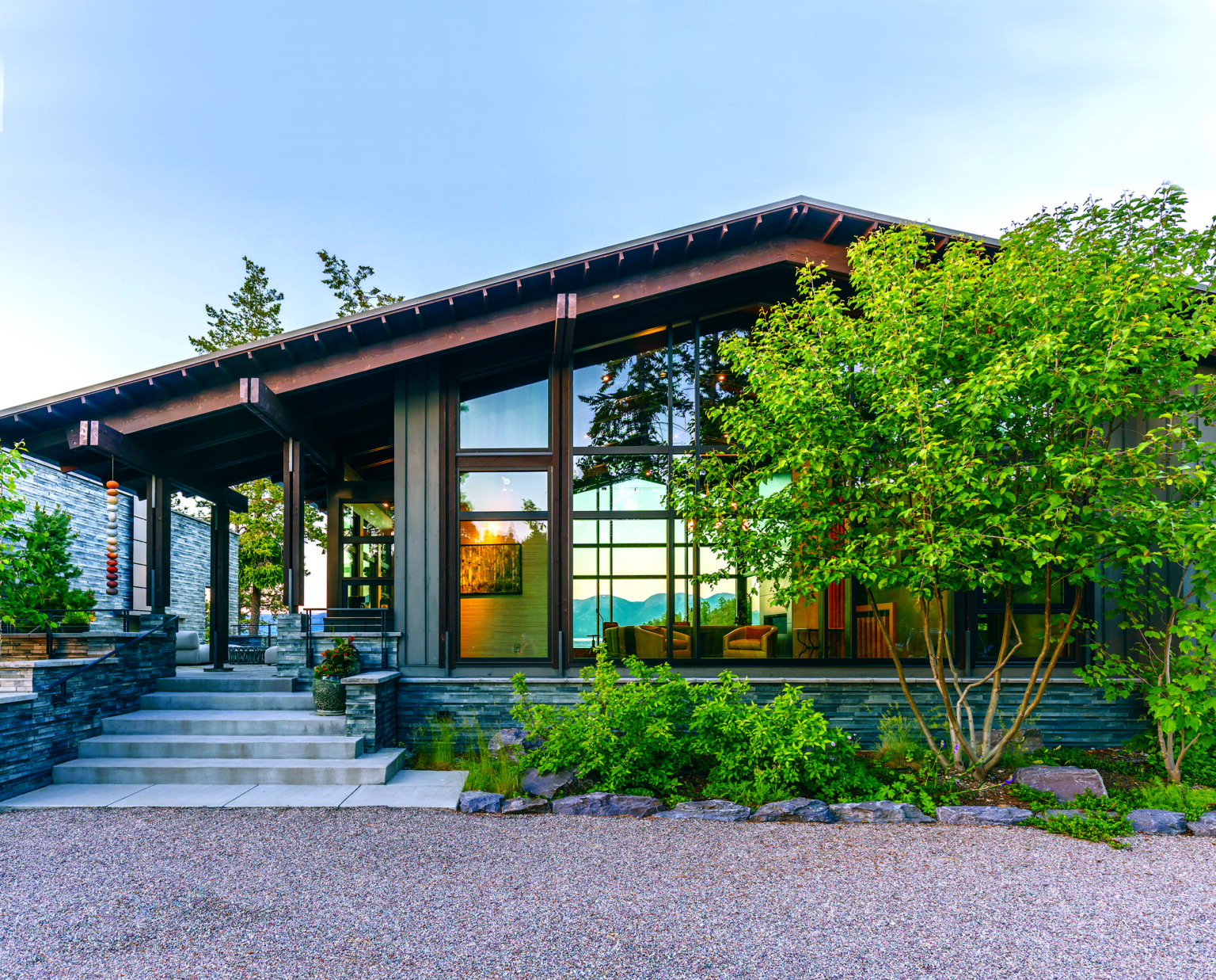 Montana Mountain Living