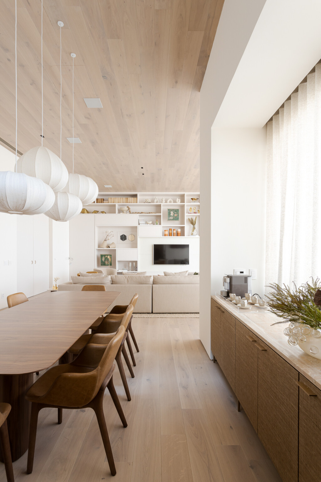 Expanding Horizons Beyond the Floor with European Oak and Ash ...