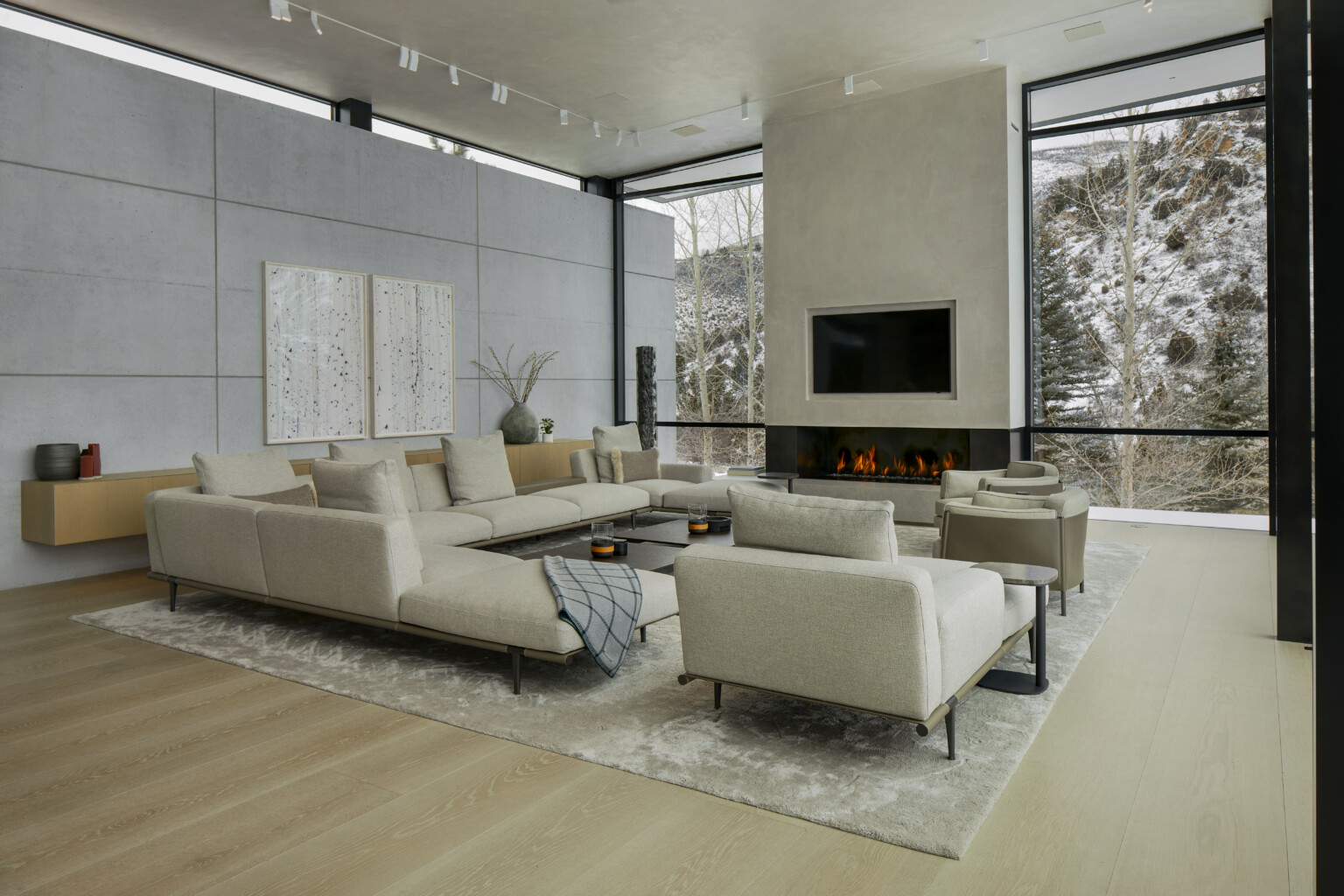 Subtle Modernity with Rustic Homage Inspires a New Aspen Build ...