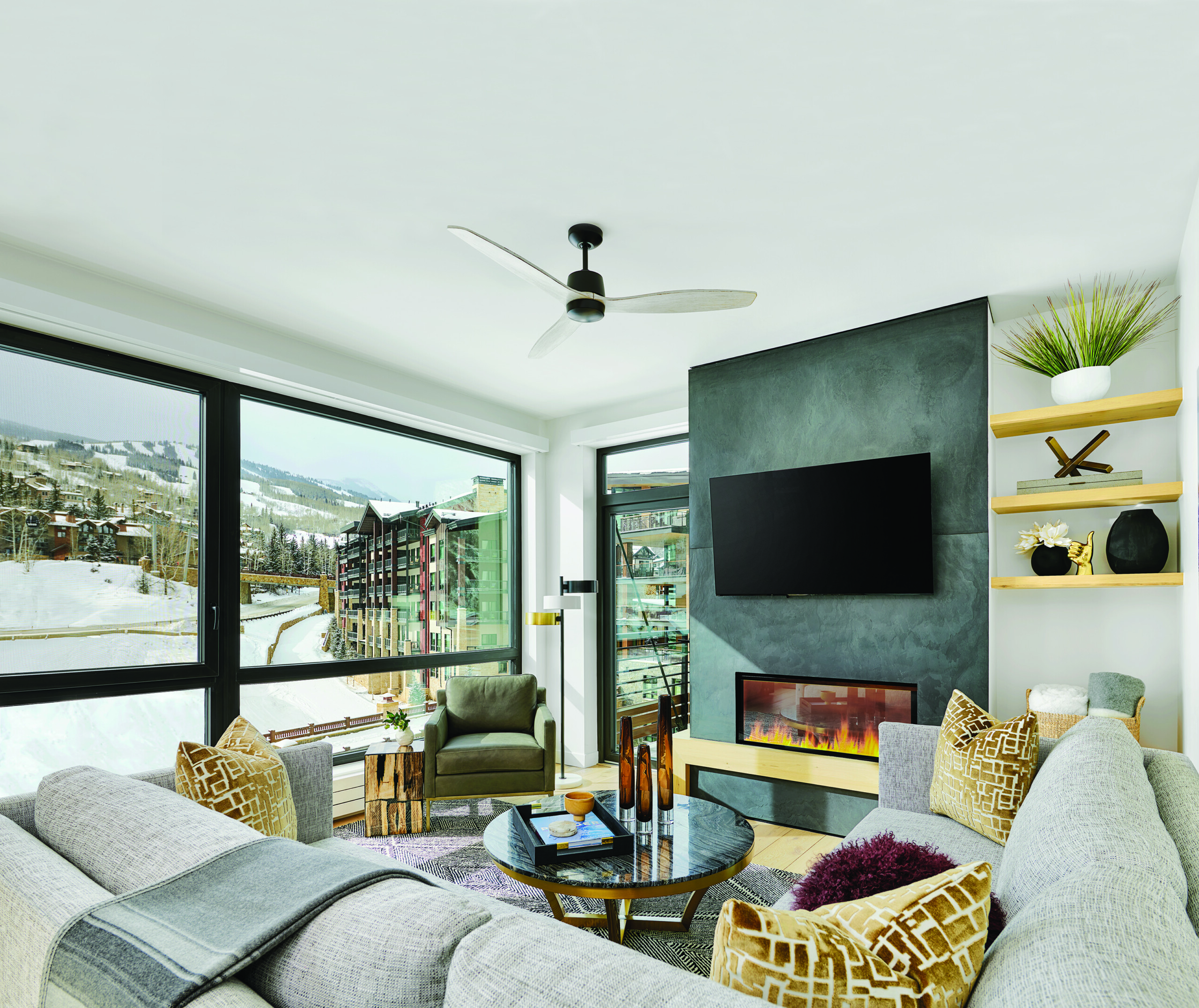 Stunning Outdoor Views Paired with Art Add a Luxurious Pop to a Ski-In ...