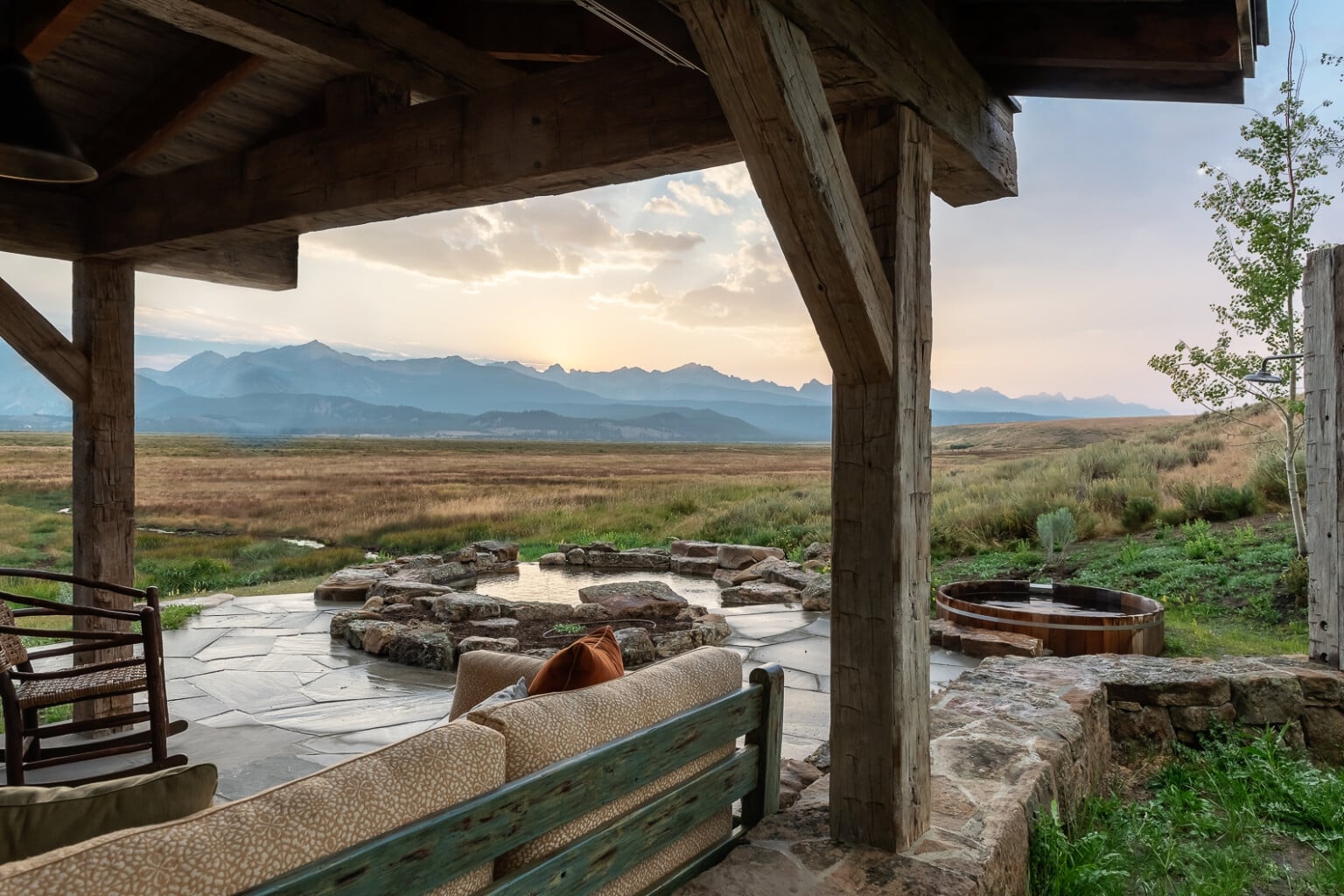 17 Mountain Homes in the Winter - Mountain Living