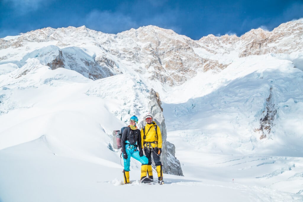 Mw P 238 239 23 6 Lunger Tamara Lunger Tamara Simone Kangchenjunga2017 Alessandrod Emilia 2 Hr