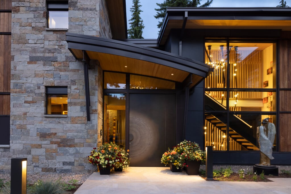 Owenshome Exterior4 Dusk Entry Close Up