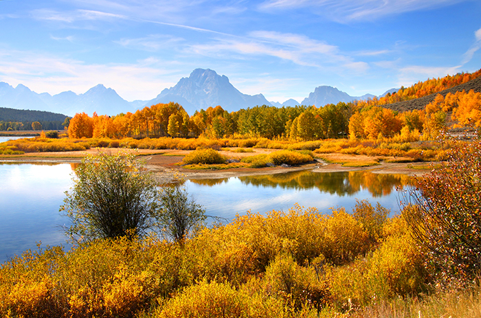 3 Ways to Enjoy Wyoming This Fall - Mountain Living