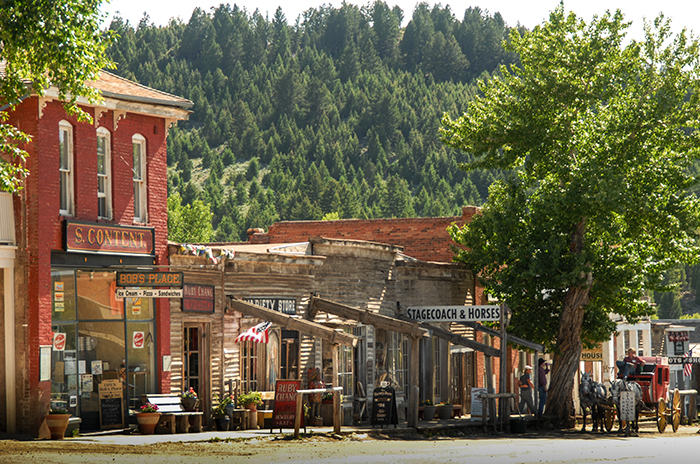 A Haunted Tour Montana - Mountain Living