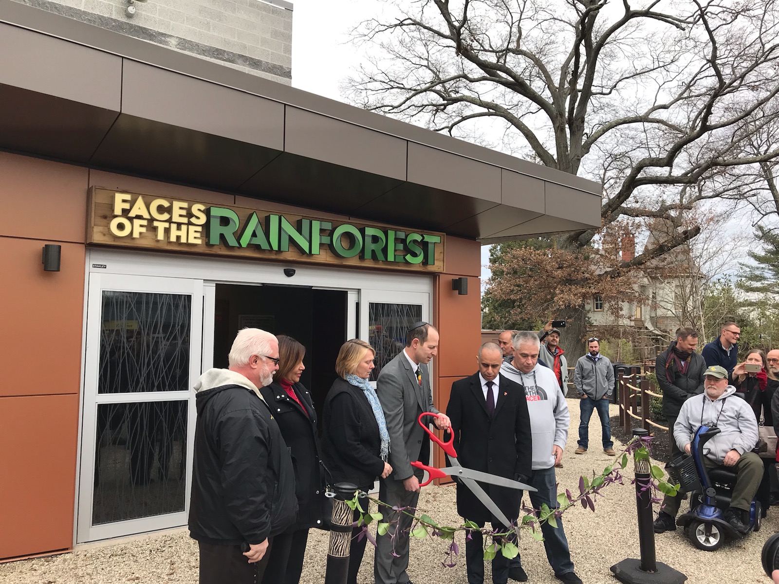 Roger Williams Park Zoo Opens New Faces of the Rainforest Exhibit