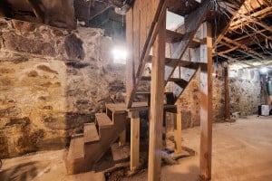 1677 Round Top Road Harrisville Blueflash 040