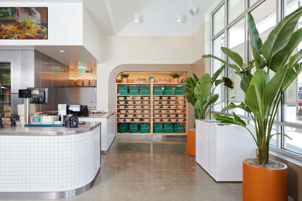 The Luupe X Sweetgreen Cranston