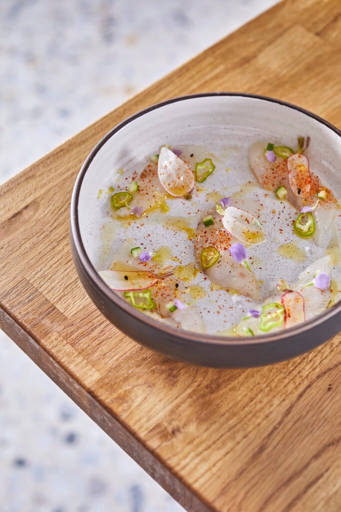 Crudo Credit Little Clam