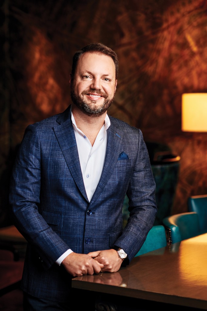 Dr. Tim Minton Facial Plastic Surgery / Hair Restoration South Magazine