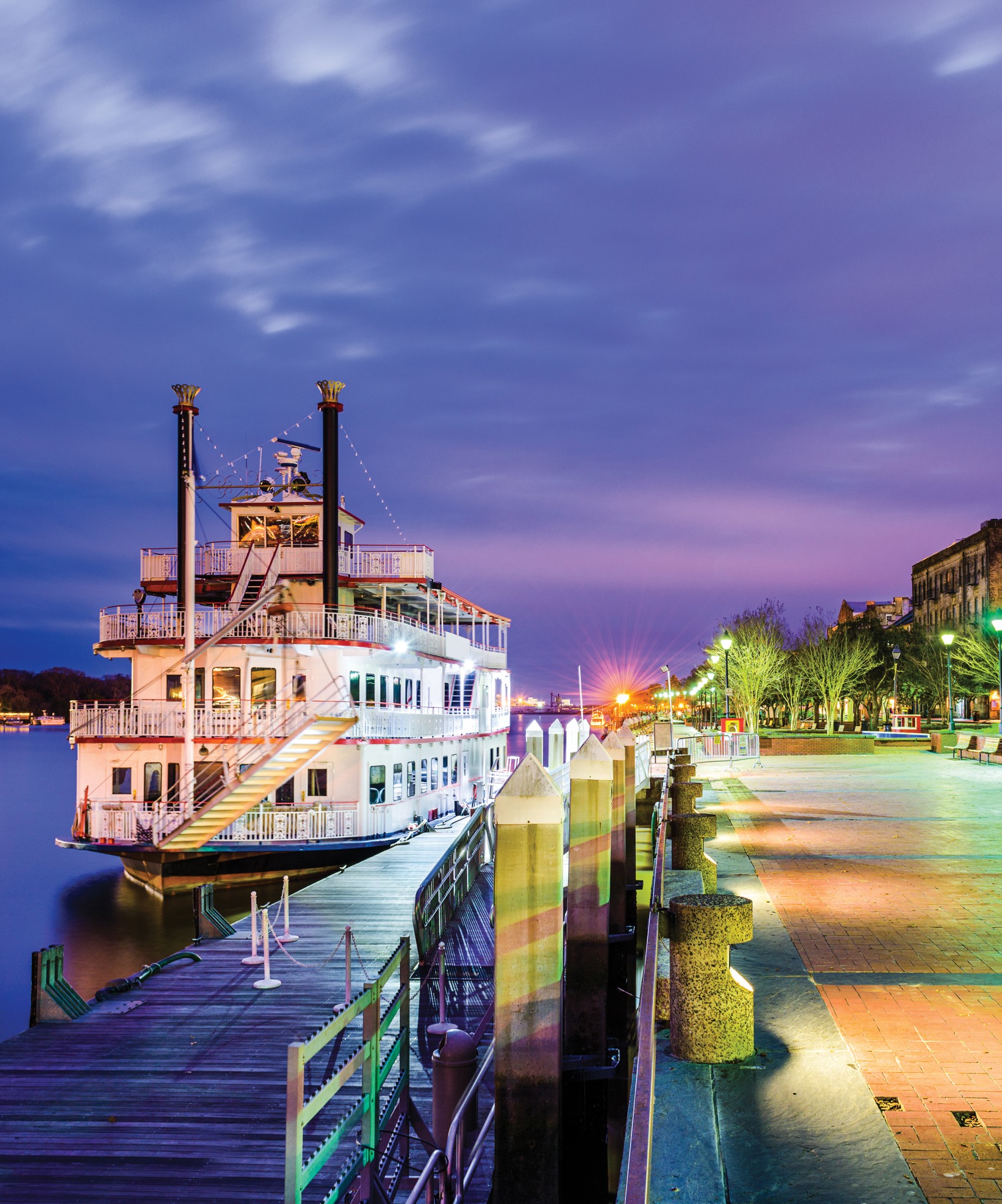 savannah riverboat new years eve party cruise