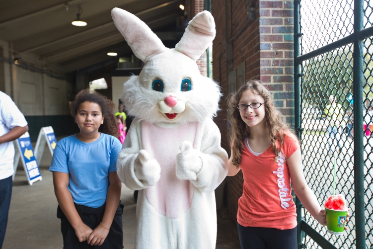 Easter16009 751x501
