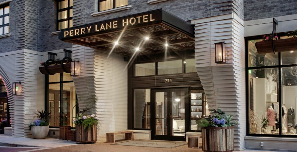 Hotelrevolutionperry2