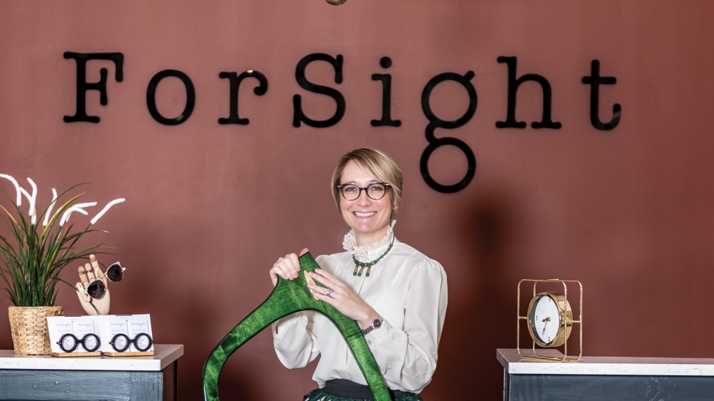 Forsight 0803cropped
