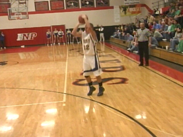 Tuesday Playoff Hoops: Rosecrans, Newark Catholic Advance