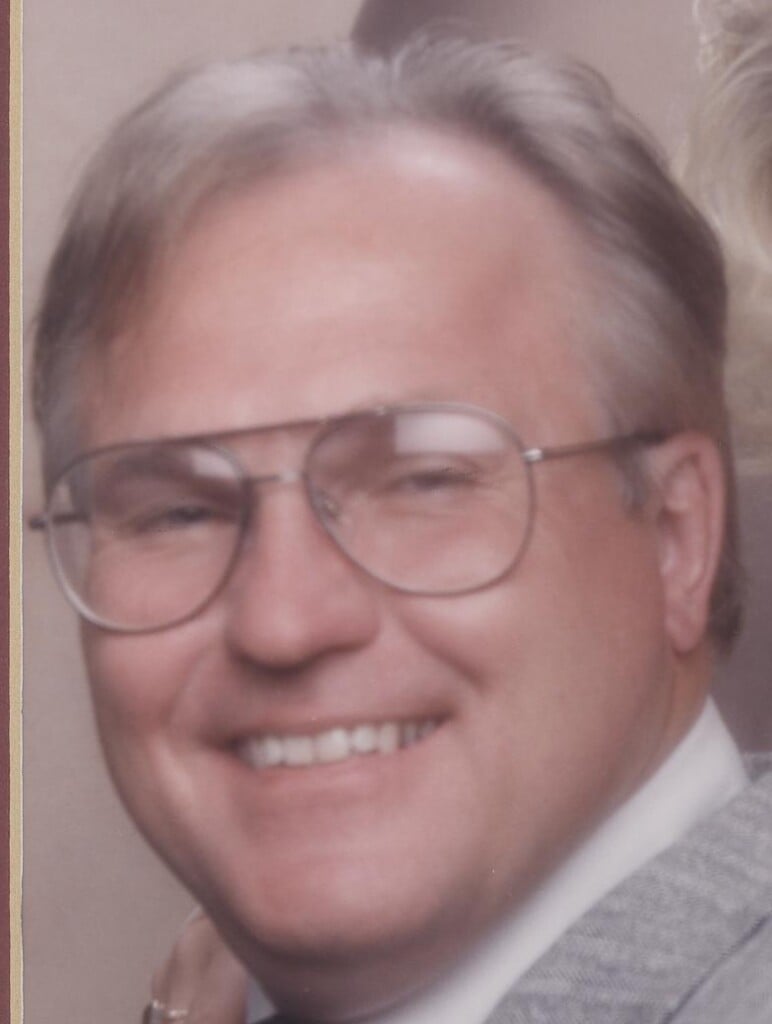 Gregory Alan "greg" Welker (september 2, 1953 April 5, 2010)
