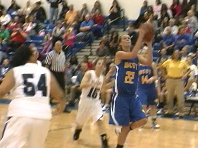 H.s. Girls Basketball Season Kicks Off