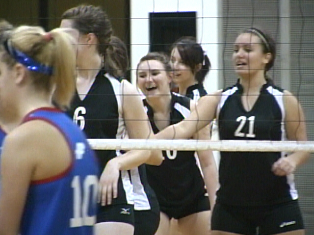 Tri Valley Volleyball Bounces Back With Win