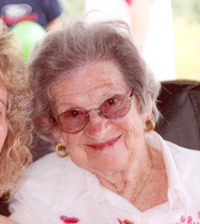 Freda E. Shoe (february 7, 1919 September 18, 2011)