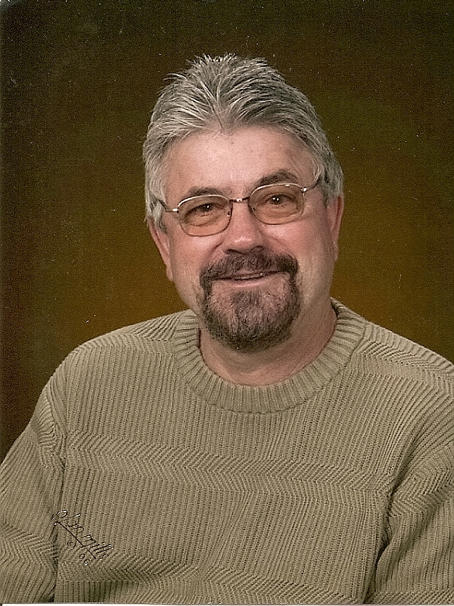 Danny L. Fraunfelter (april 19, 1946 December 9, 2011)