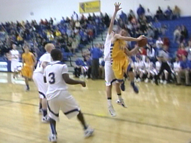 Full Court Press: Zanesville And Rosecrans Win Ecol Divisions In Different Ways