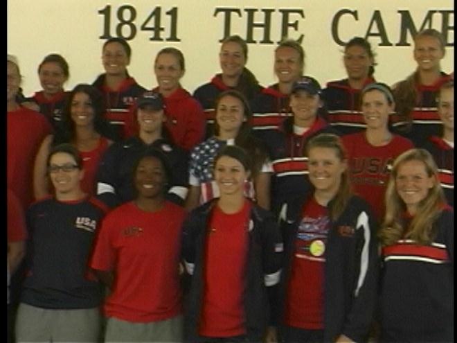 Usa Softball Makes Special Visit To Cambridge
