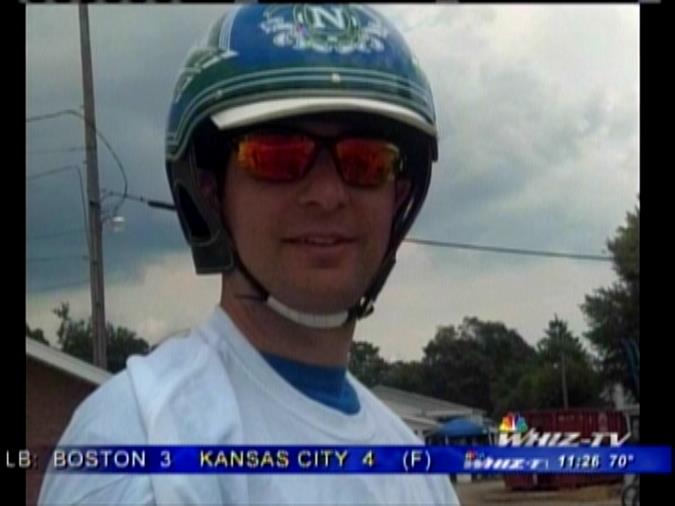 Celebrities Win At Horse Race