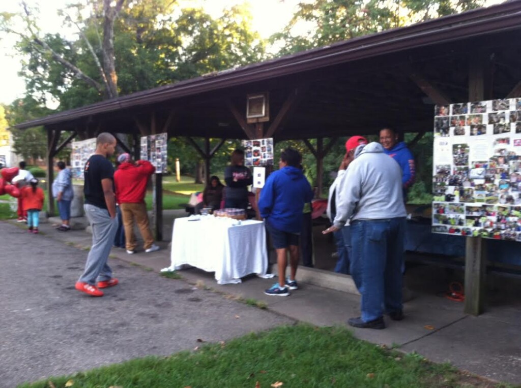 Zanesville Community Of Voices Candlelight Vigil