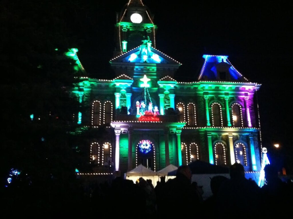 Cambridge Courthouse Puts On Musical Light Display
