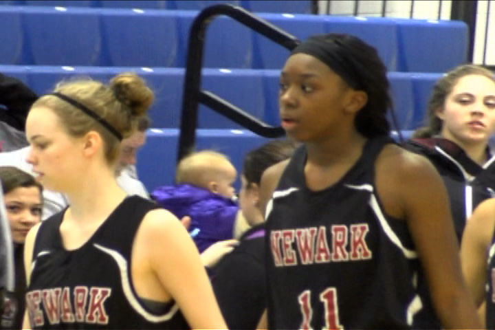 Lady Electrics Win Thriller; Newark Tops Zanesville