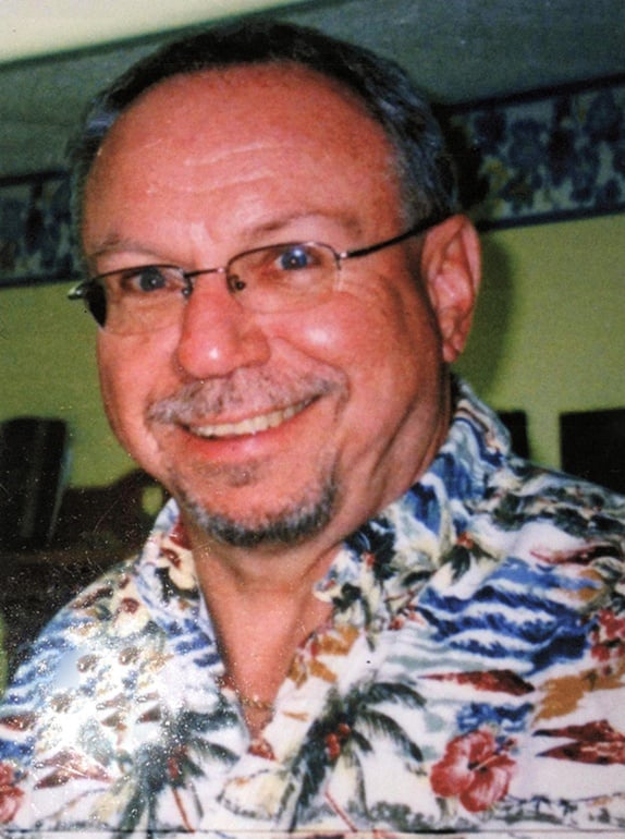 Kenneth Dean Kearsh (september 13, 1946 February 8, 2015)