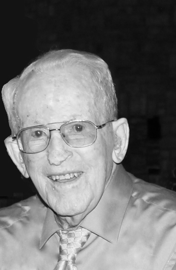 Kenneth Wesley Stewart (august 29, 1918 August 27, 2015)