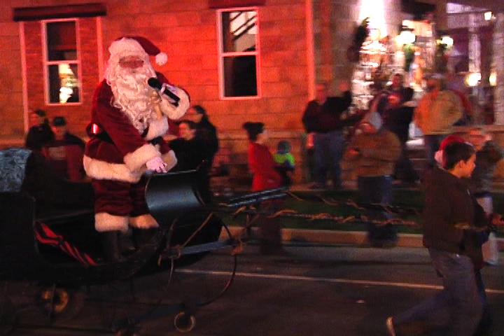 New Concord Hosts Annual Christmas Parade
