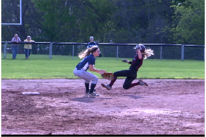 Muskies & Lady Muskies Fall In Tournament Action