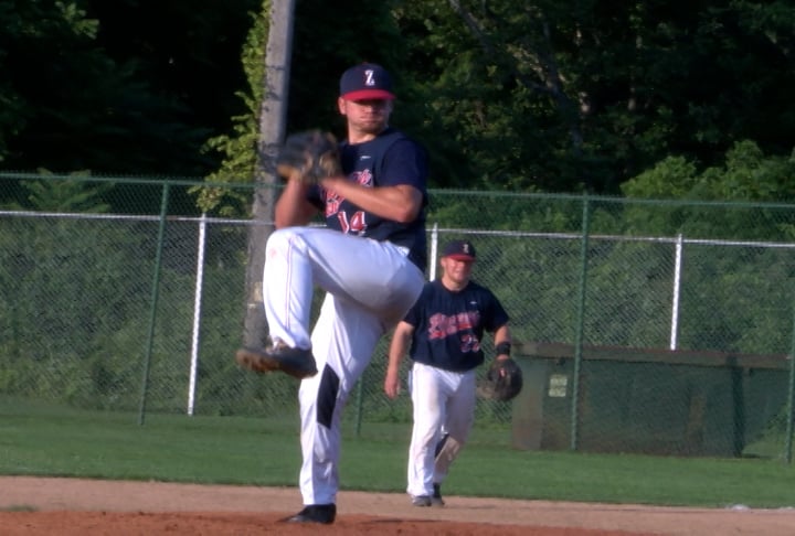 Settlers And Junior Pioneers Win At Home