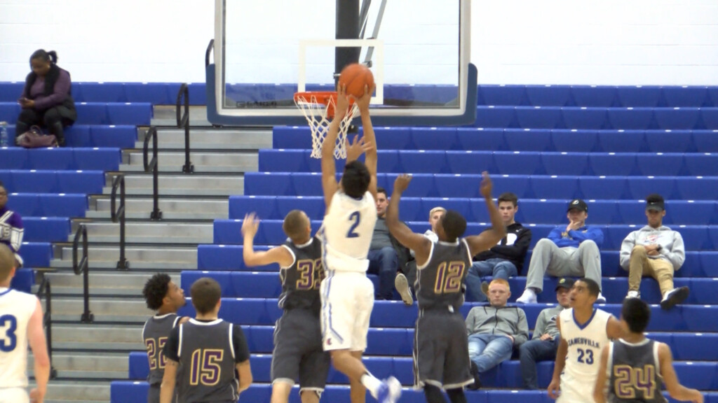 11 21 16 Zanesville Basketball.00 00 35 27.still003