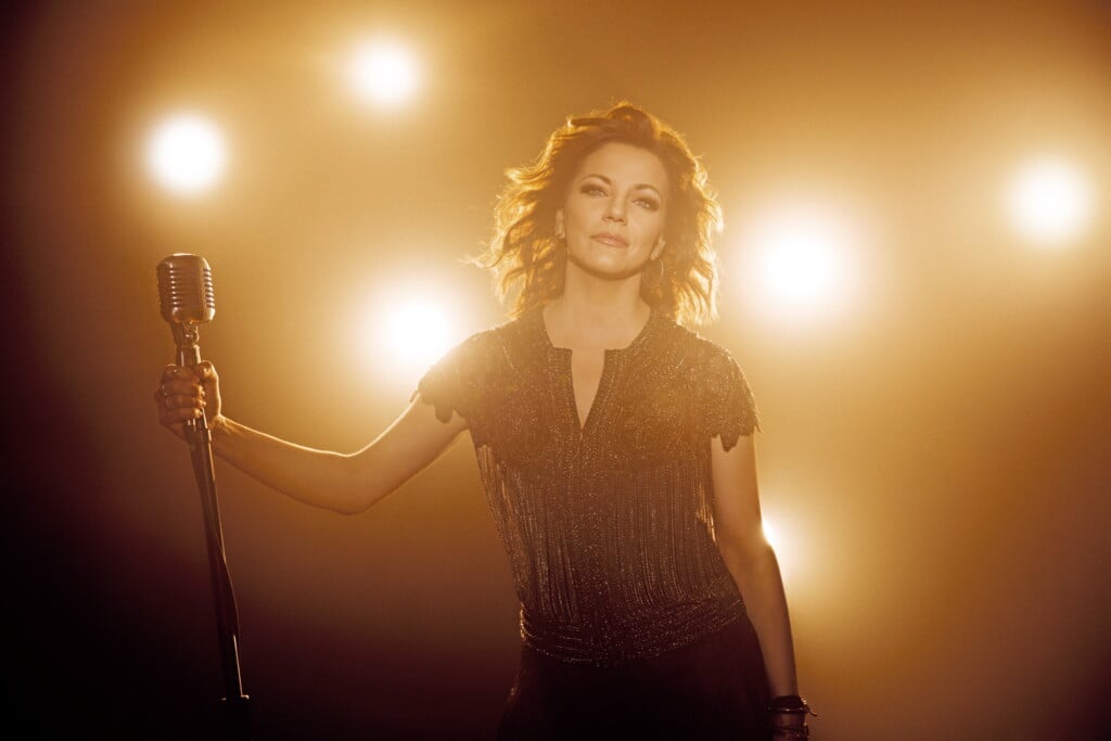 Martina Mcbride Picture