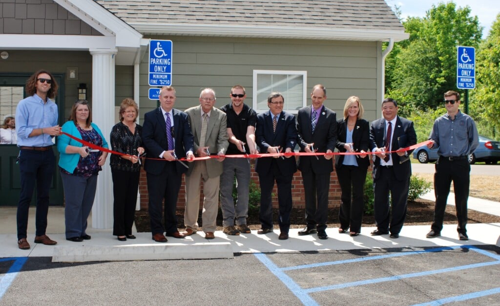 170522valleyviewribboncutting1