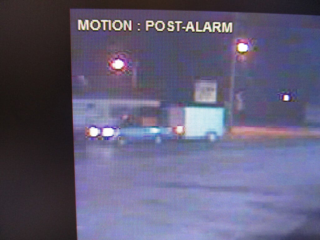 Ford Ranger Stealing Trailer