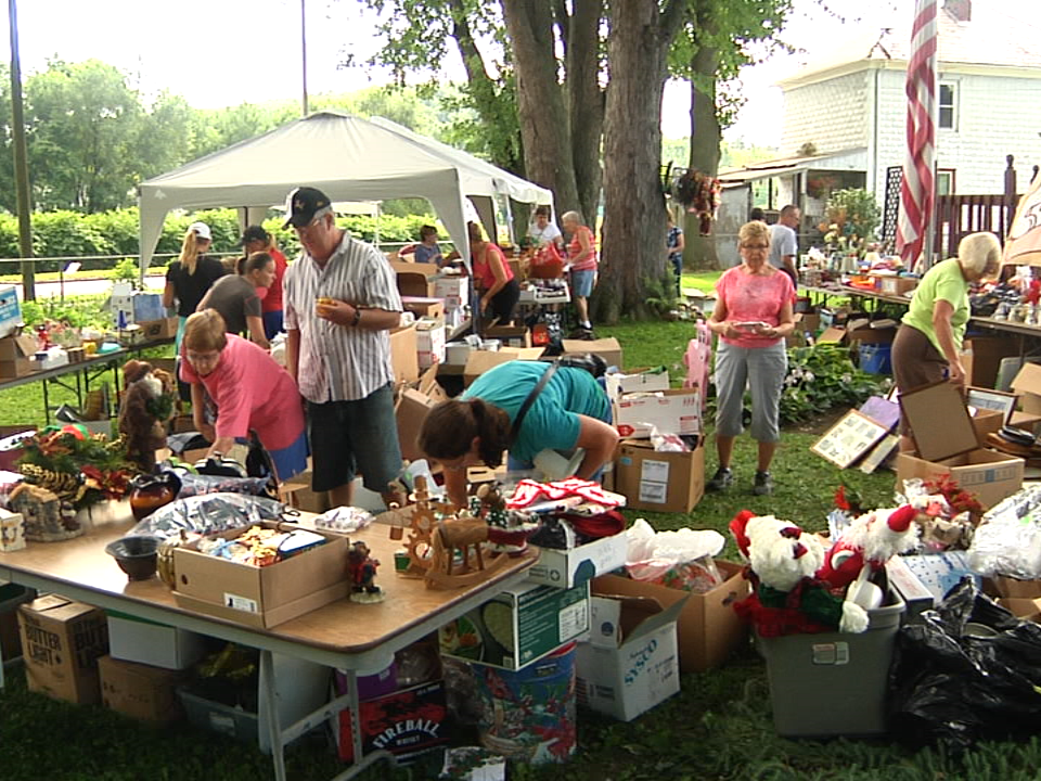 Yard Sale Pic