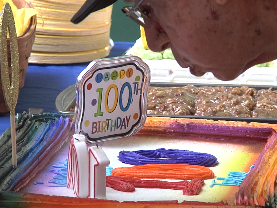 2017.09.26 100 Mall Walker Pkg Pic