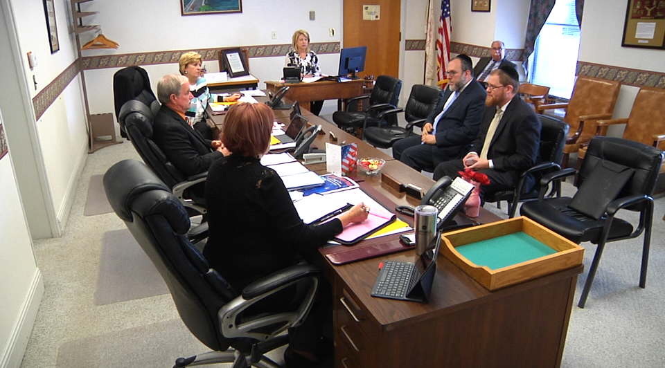 2017.10.16 Opiate Lawsuit Pic