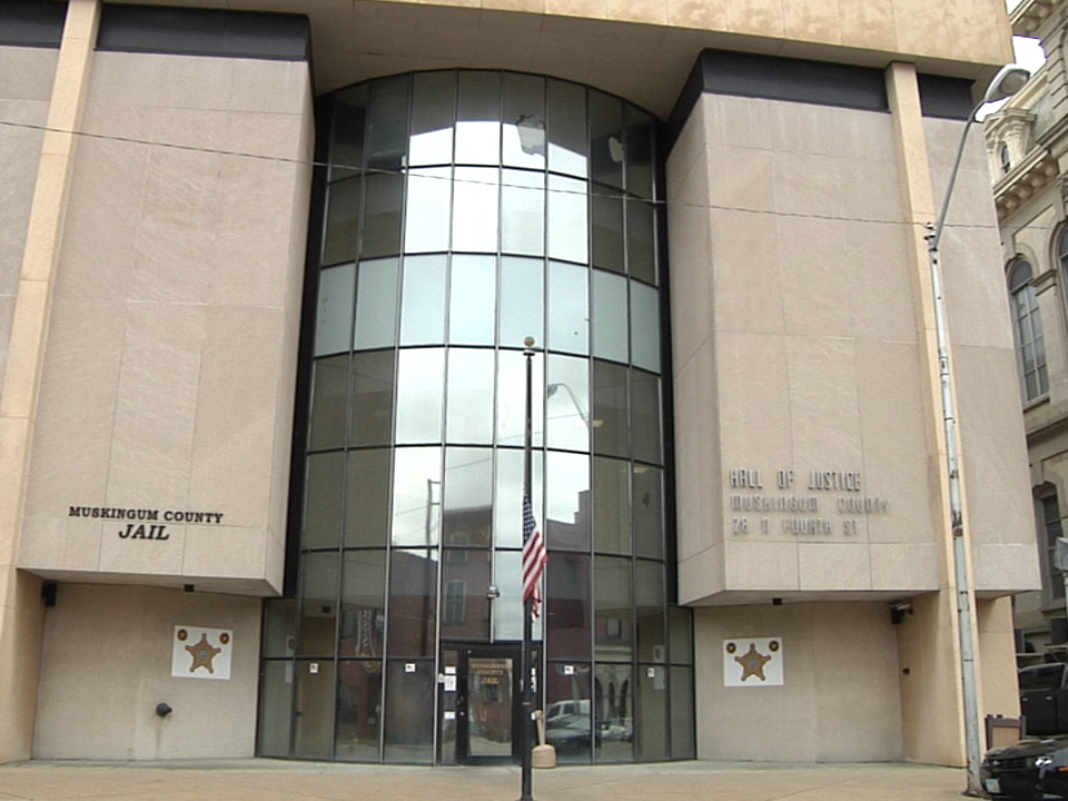 2017.11.06 Lutz Bond Issue Pic 4