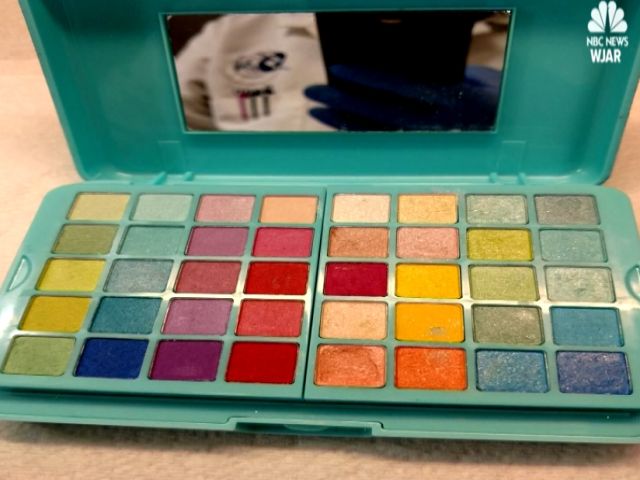 Nc Clairesmakeupasbestos Mezzn